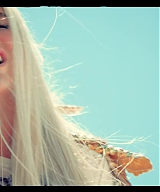 Kesha_-_Praying_28Official_Video29_183.jpg