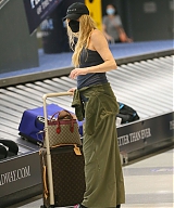 kesha-sebert-arrives-at-jfk-airport-in-new-york-06-20-2022-5.jpg