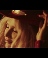 Kesha_-_Woman_28Official_Video29_ft__The_Dap-Kings_Horns-281080p29_042.jpg