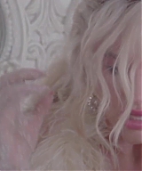 Kesha__Raising_Hell_Behind_The_Scenes_ft_Big_Freedia_720p_46.jpg
