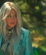 y2mate_com_-_Kesha__Learn_To_Let_Go_Official_Video_1080p_047.jpg