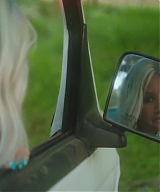 y2mate_com_-_Kesha__Learn_To_Let_Go_Official_Video_1080p_121.jpg