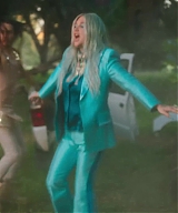 y2mate_com_-_Kesha__Learn_To_Let_Go_Official_Video_1080p_128.jpg