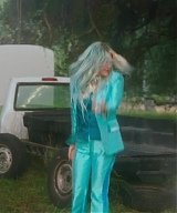 y2mate_com_-_Kesha__Learn_To_Let_Go_Official_Video_1080p_134.jpg