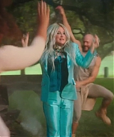 y2mate_com_-_Kesha__Learn_To_Let_Go_Official_Video_1080p_142.jpg