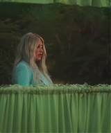 y2mate_com_-_Kesha__Learn_To_Let_Go_Official_Video_1080p_161.jpg