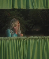 y2mate_com_-_Kesha__Learn_To_Let_Go_Official_Video_1080p_169.jpg