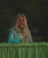 y2mate_com_-_Kesha__Learn_To_Let_Go_Official_Video_1080p_176.jpg