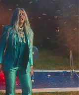 y2mate_com_-_Kesha__Learn_To_Let_Go_Official_Video_1080p_188.jpg