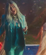 y2mate_com_-_Kesha__Learn_To_Let_Go_Official_Video_1080p_191.jpg
