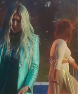 y2mate_com_-_Kesha__Learn_To_Let_Go_Official_Video_1080p_192.jpg