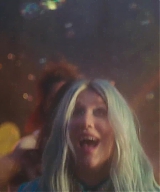 y2mate_com_-_Kesha__Learn_To_Let_Go_Official_Video_1080p_199.jpg
