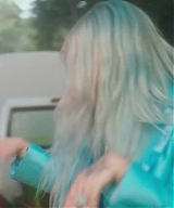 y2mate_com_-_Kesha__Learn_To_Let_Go_Official_Video_1080p_215.jpg