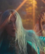 y2mate_com_-_Kesha__Learn_To_Let_Go_Official_Video_1080p_219.jpg