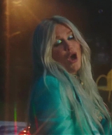 y2mate_com_-_Kesha__Learn_To_Let_Go_Official_Video_1080p_242.jpg