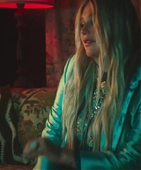 y2mate_com_-_Kesha__Learn_To_Let_Go_Official_Video_1080p_266.jpg