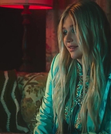 y2mate_com_-_Kesha__Learn_To_Let_Go_Official_Video_1080p_268.jpg