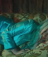 y2mate_com_-_Kesha__Learn_To_Let_Go_Official_Video_1080p_275.jpg