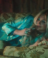 y2mate_com_-_Kesha__Learn_To_Let_Go_Official_Video_1080p_276.jpg
