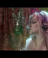 y2mate_com_-_Kesha__Rainbow_Official_Video_720p_082.jpg