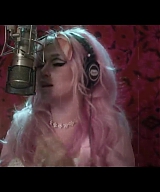 y2mate_com_-_Kesha__Rainbow_Official_Video_720p_162.jpg
