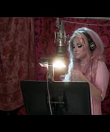 y2mate_com_-_Kesha__Rainbow_Official_Video_720p_201.jpg
