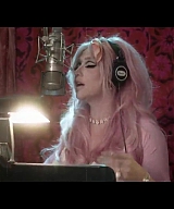 y2mate_com_-_Kesha__Rainbow_Official_Video_720p_204.jpg