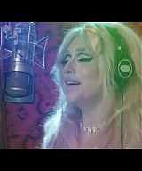 y2mate_com_-_Kesha__Rainbow_Official_Video_720p_210.jpg