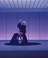 Kesha_-_Eat_The_Acid_28Live_Performance29___Vevo_086.jpg
