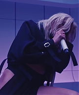 Kesha_-_Eat_The_Acid_28Live_Performance29___Vevo_198.jpg
