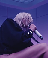 Kesha_-_Eat_The_Acid_28Live_Performance29___Vevo_212.jpg