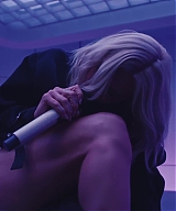Kesha_-_Eat_The_Acid_28Live_Performance29___Vevo_225.jpg
