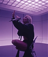 Kesha_-_Eat_The_Acid_28Live_Performance29___Vevo_435.jpg