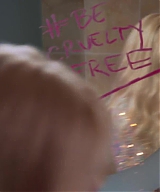 Kesha_Says_Be_Cruelty_Free_240.jpg